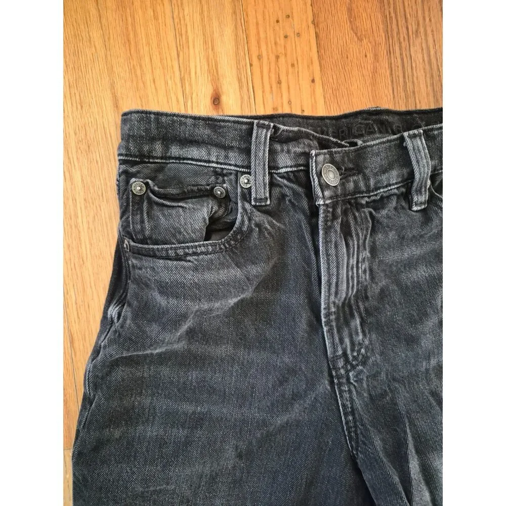 American Eagle Strigid Highest Waist Straight Leg Jeans Black Denim Size 4 Short - Picture 5 of 13